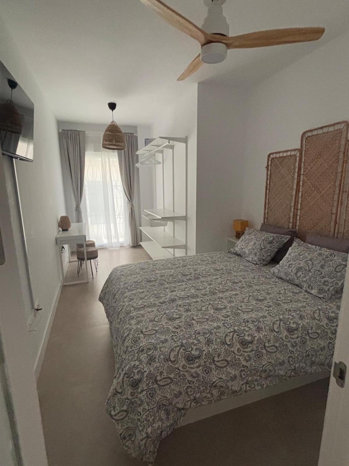 Nuevo! En El Centro! 1M Metro, Zambrano Y Con Parking Apartment Malaga Ngoại thất bức ảnh